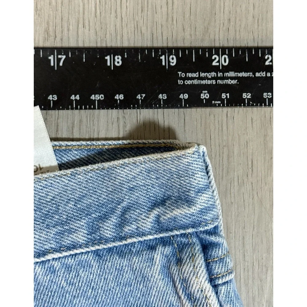 Wrangler Rugged Wear Classic Fit Jeans Men's Size 42x30 Straight Leg Light Wash